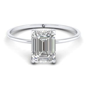 Diamond_Emerald_Ring_Engagement_Dubai_D_min