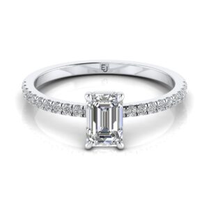 _Diamond_engagement_ring_etika_jewels_Dubai_abudhabi_jewellery_shop online_diamonds_labgrown_sustainable_luxury
