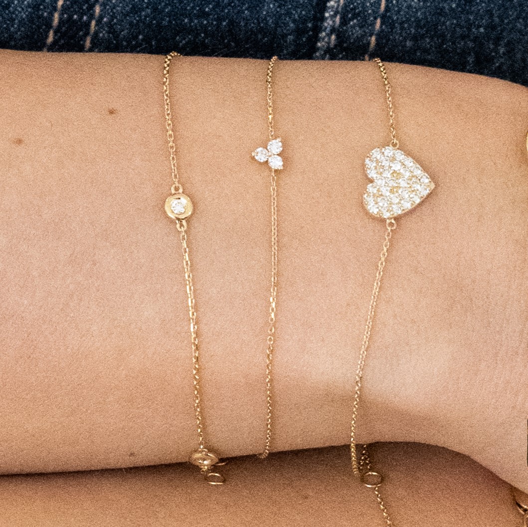 Heart Pave Diamond Chain Bracelet
