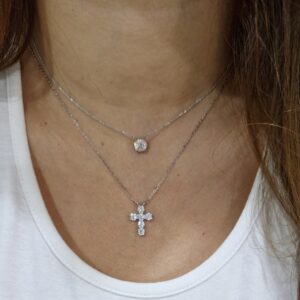 Diamond necklace_labgrown diamonds_diamond jewelry_jewellery_cross necklace_ETIKA Jewels_Dubai_Abu Dhabi_best gift