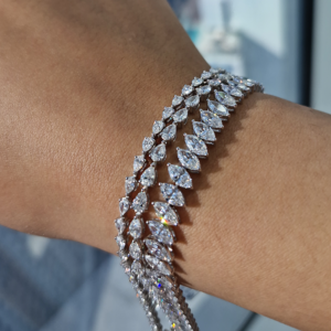 pear_marquise_ Diamond_Tennis_Bracelet_Labgrown_18K_gold_jewellery-jewelry-ETIKA Jewels_Dubai