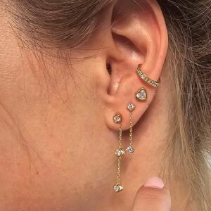 chain_ear piercing_diamond_18k gold_labgrown_jewellery_jewelry_ETIKA Jewels_Summer Jewellery_Dubai