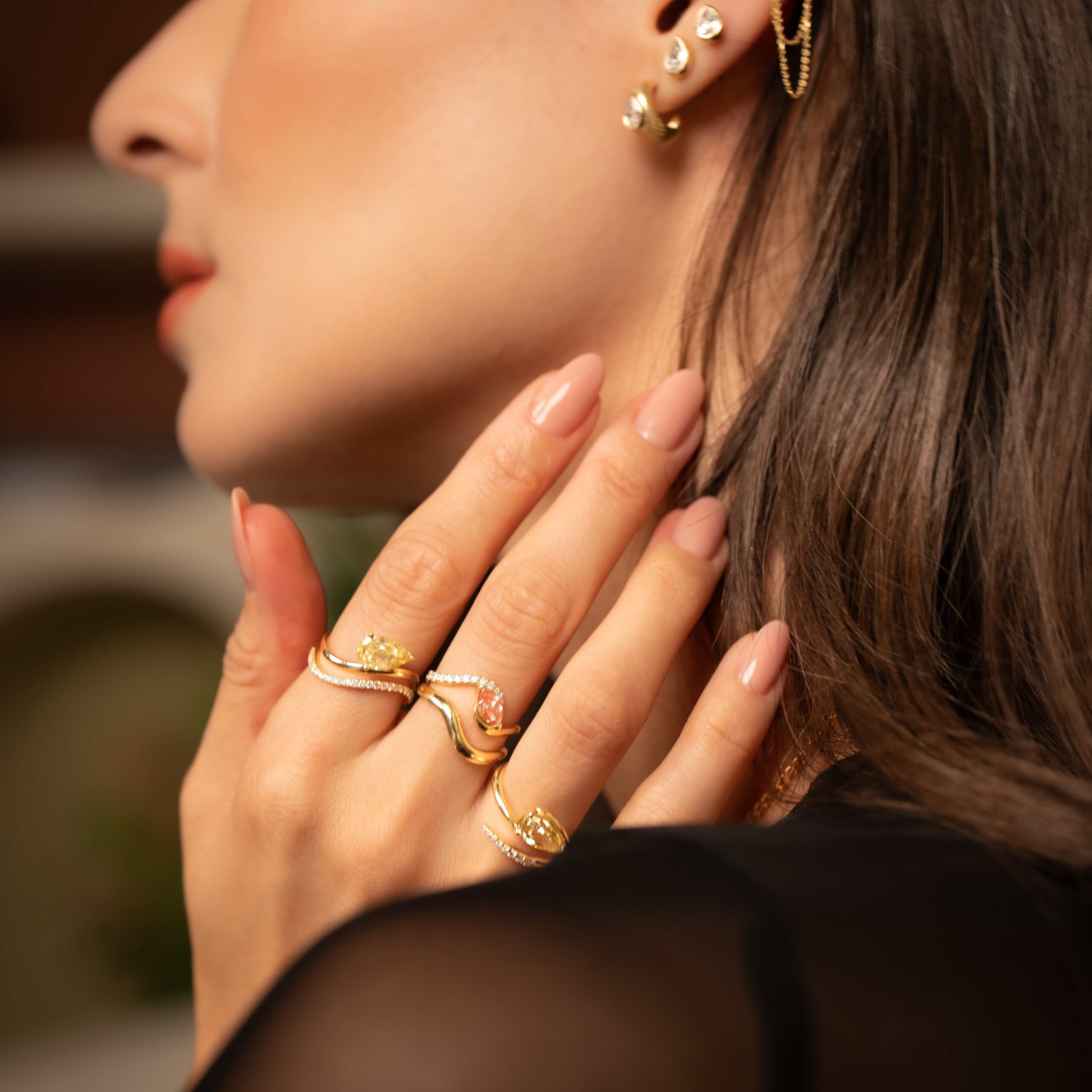 ETIKA_JEWELS_UNAPOLOGETIC_FANCY_COLORED_DIAMONDS_COLLECTION_Dubai